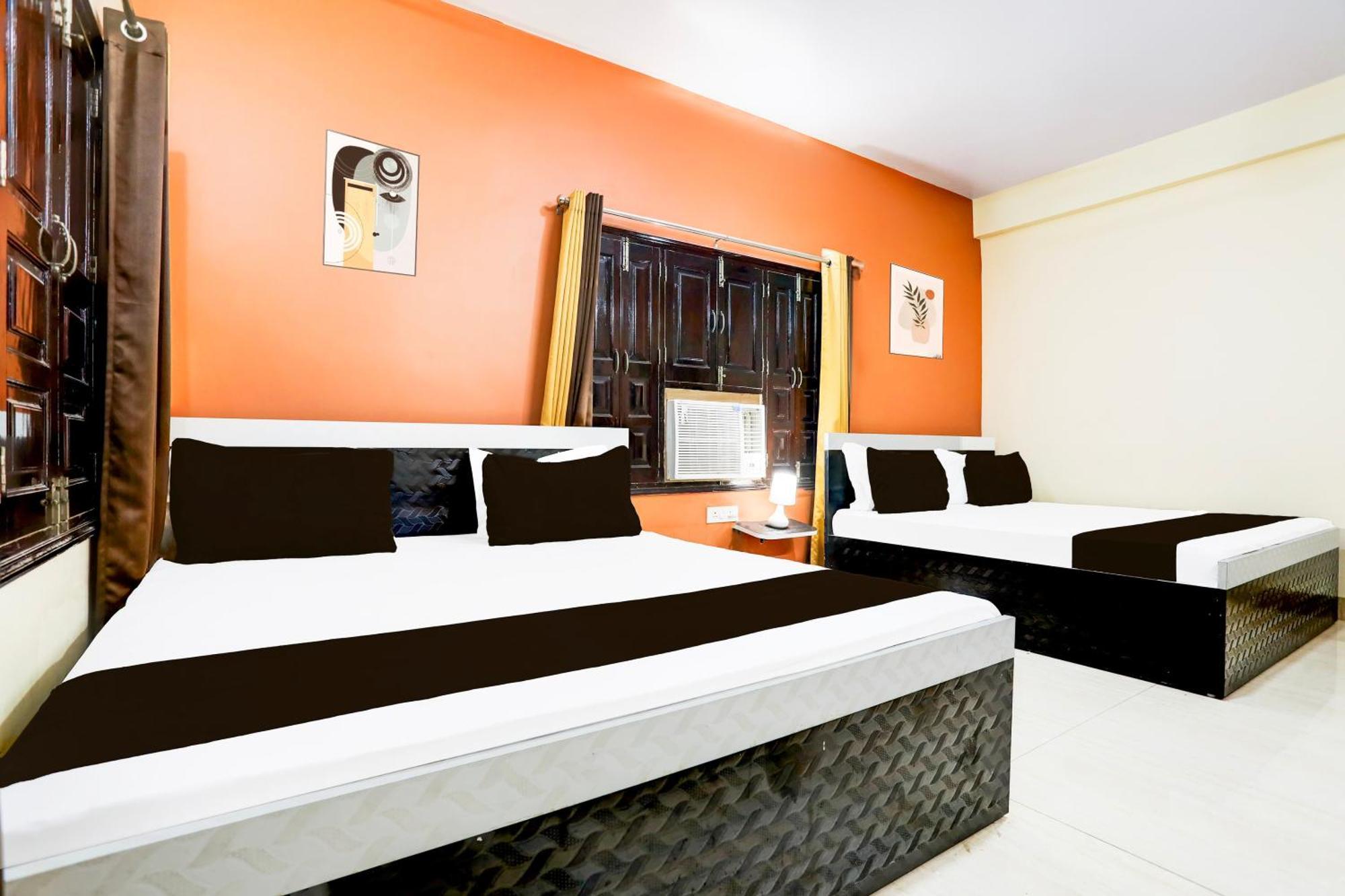 Fabhotel Rb Palace Варанаси Екстериор снимка