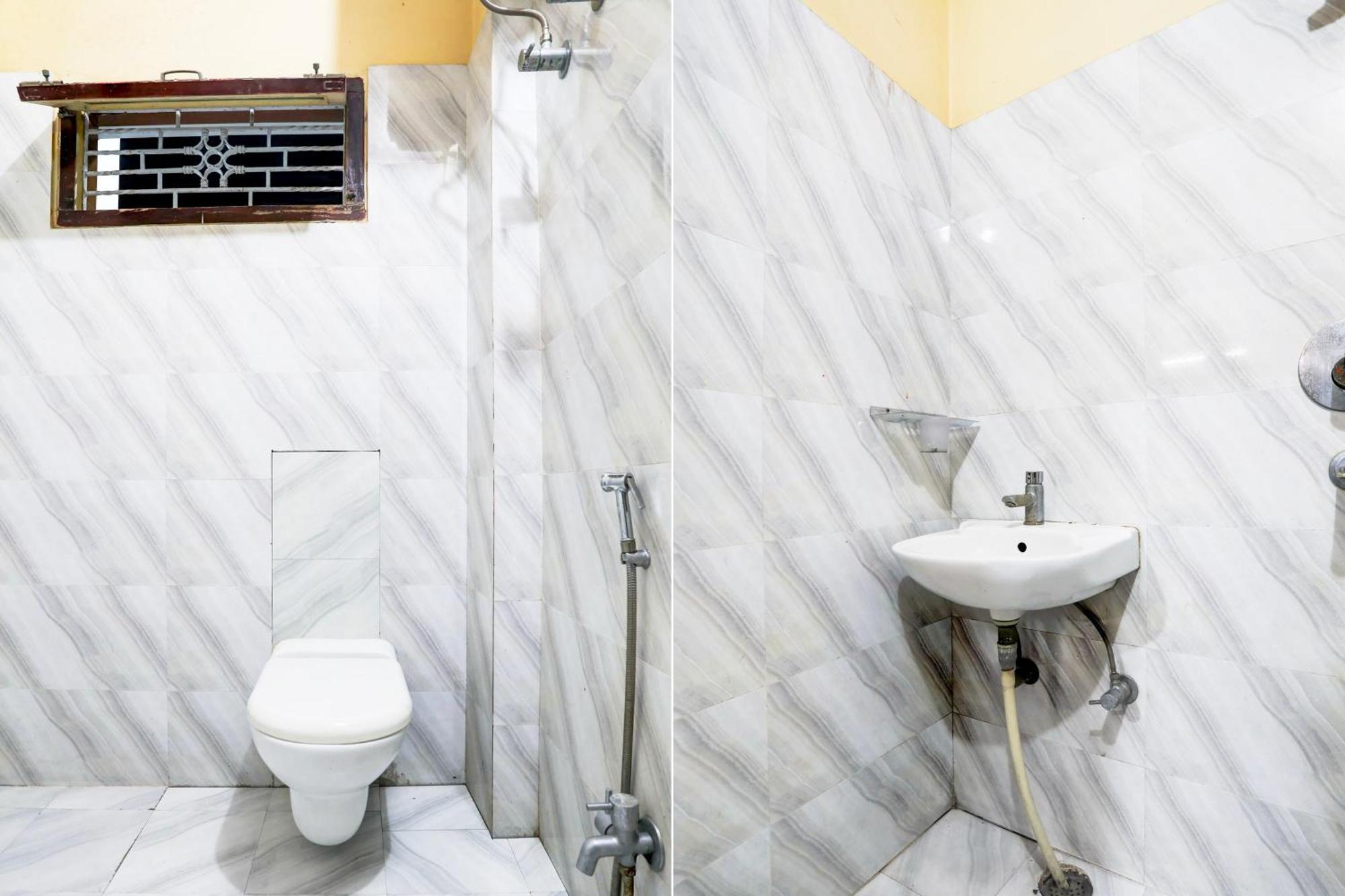 Fabhotel Rb Palace Варанаси Екстериор снимка