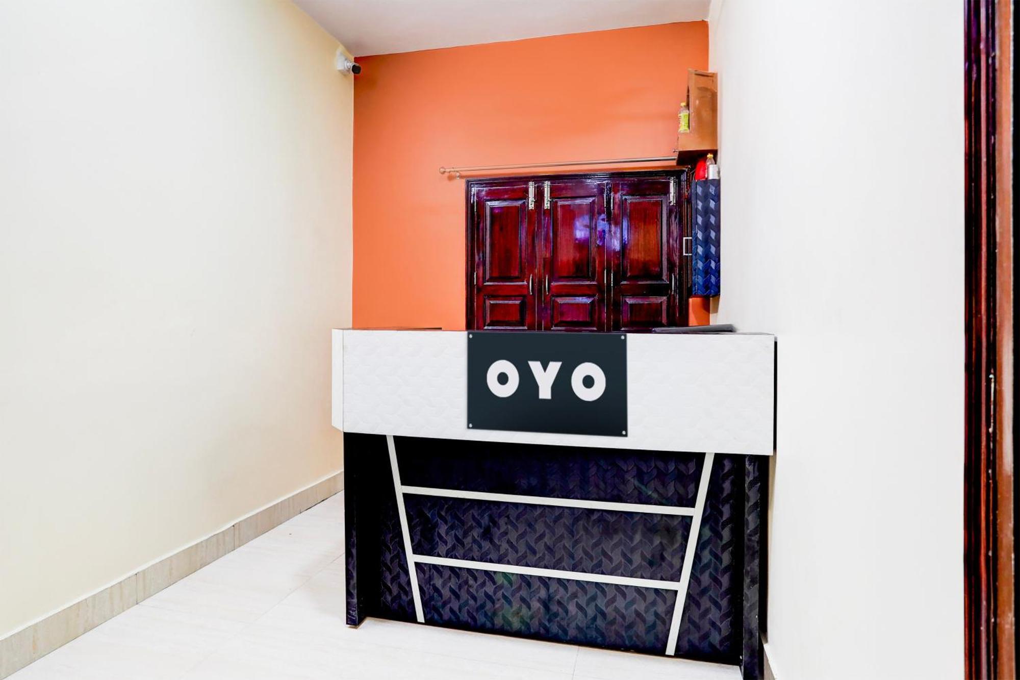 Fabhotel Rb Palace Варанаси Екстериор снимка